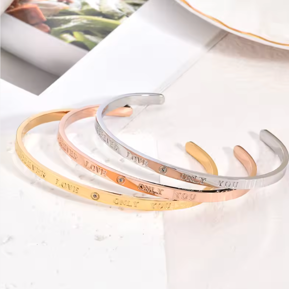 Horizon Open-Ended Tri-Color Bangle